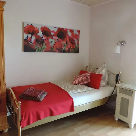 Apartamento Ferienwohnung Rot