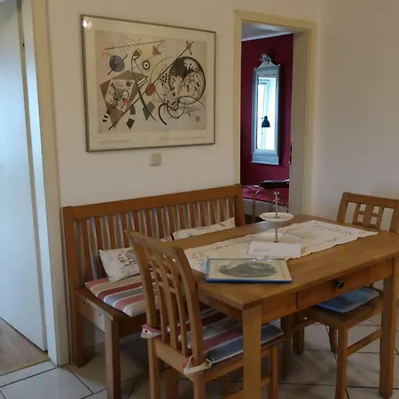 Ferienwohnung Rot Apartment *